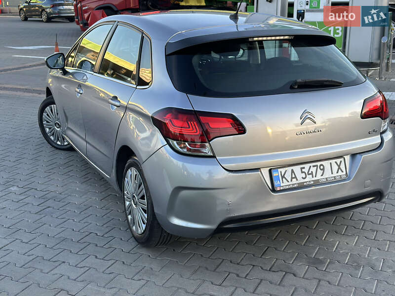 Хэтчбек Citroen C4 2016 в Киеве фото 10 Хэтчбек Citroen C4 2016 в Киеве