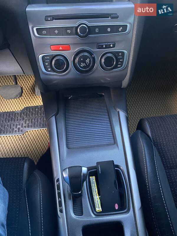 Хэтчбек Citroen C4 2012 в Одессе фото 14 Хэтчбек Citroen C4 2012 в Одессе