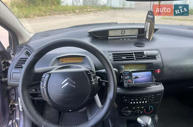 Хэтчбек Citroen C4 2007 в 