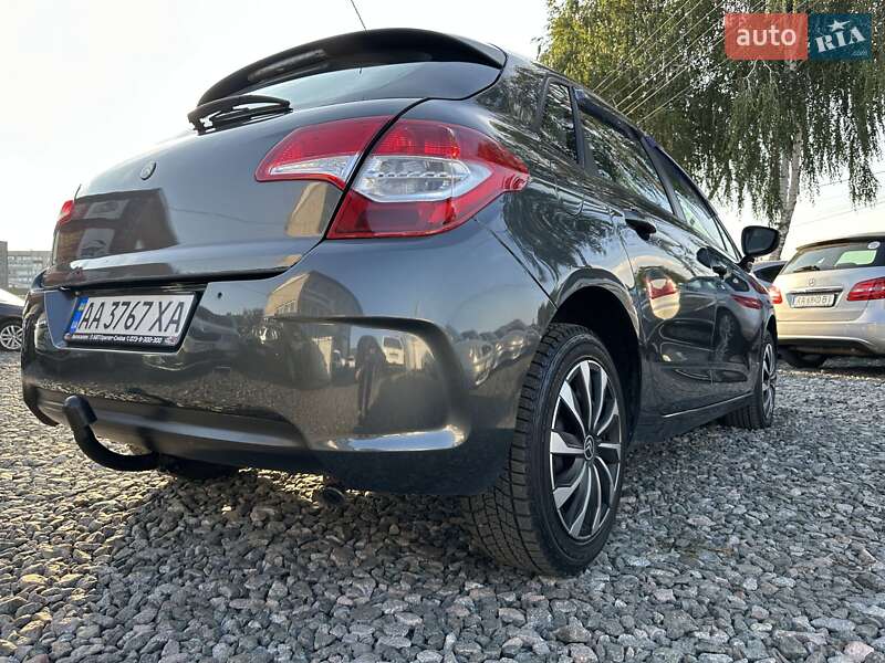 Хэтчбек Citroen C4 2011 в Смеле
