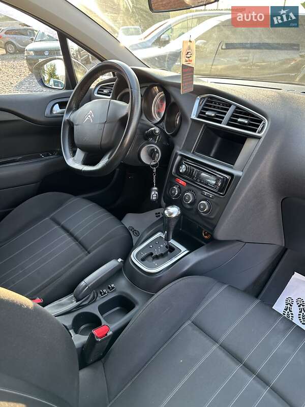 Хэтчбек Citroen C4 2011 в Смеле