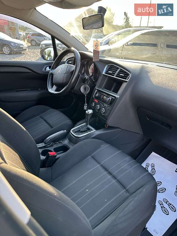 Хэтчбек Citroen C4 2011 в Смеле