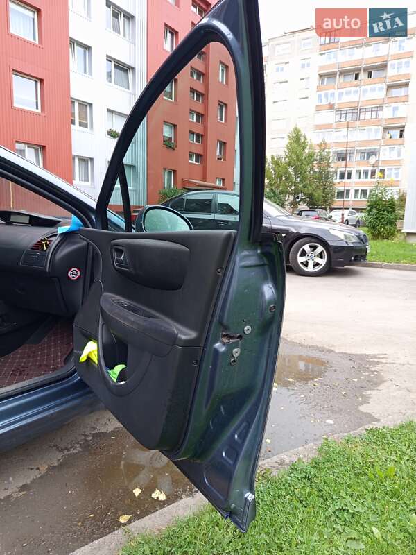 Хэтчбек Citroen C4 2007 в Кропивницком фото 17 Хэтчбек Citroen C4 2007 в Кропивницком
