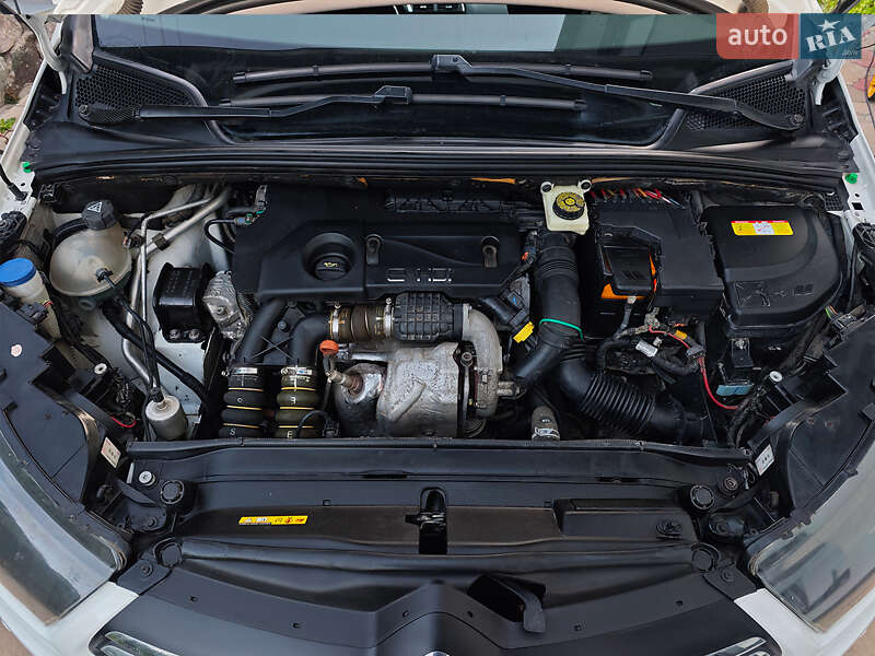 Хэтчбек Citroen C4 2013 в Запорожье