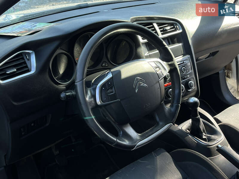 Хэтчбек Citroen C4 2012 в Харькове