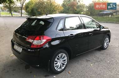 Хэтчбек Citroen C4 2013 в 