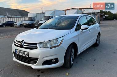 Хэтчбек Citroen C4 2011 в 
