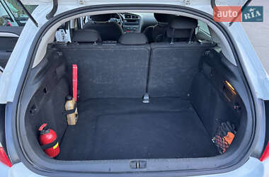 Хэтчбек Citroen C4 2011 в 