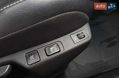 Хэтчбек Citroen C4 2012 в 