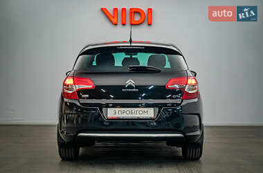 Хэтчбек Citroen C4 2013 в 