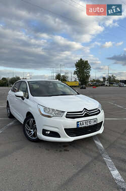 Хэтчбек Citroen C4 2014 в Киеве