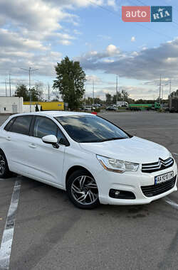 Хэтчбек Citroen C4 2014 в 