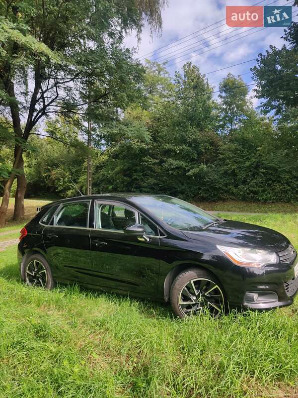 Хэтчбек Citroen C4 2013 в Киеве