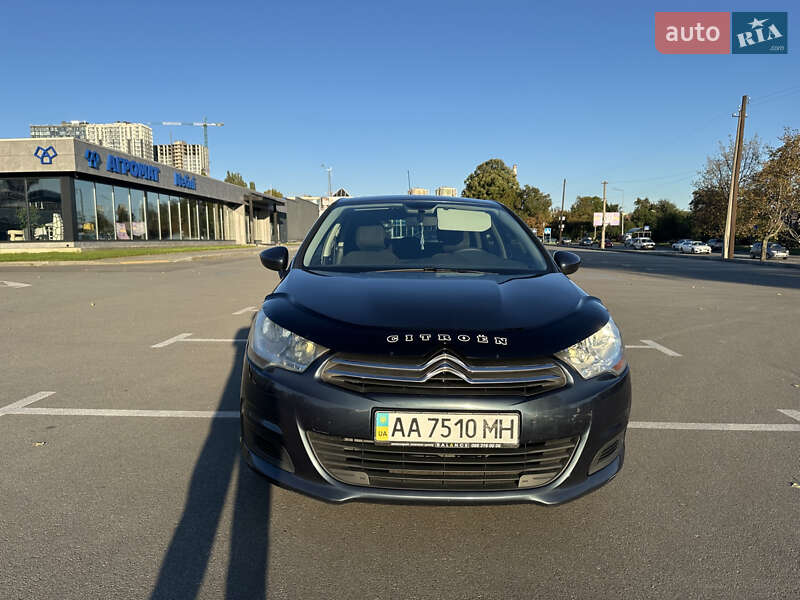 Хетчбек Citroen C4 2012 в Києві