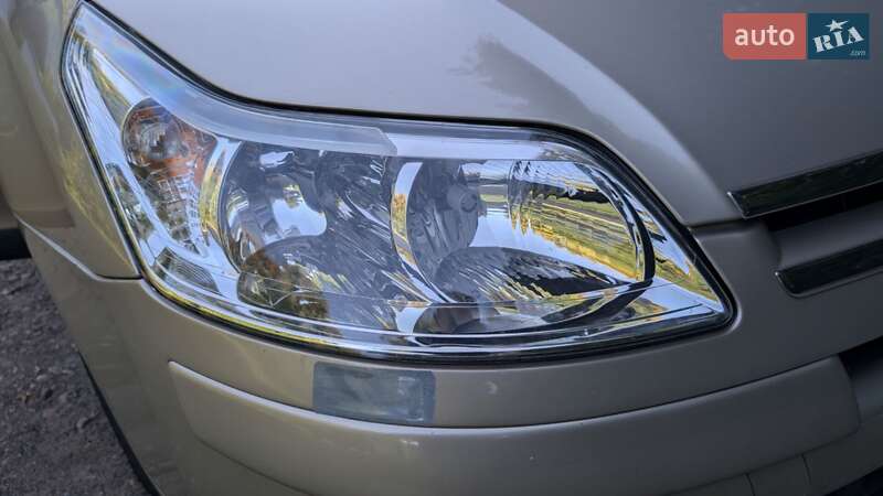 Хэтчбек Citroen C4 2006 в Галиче