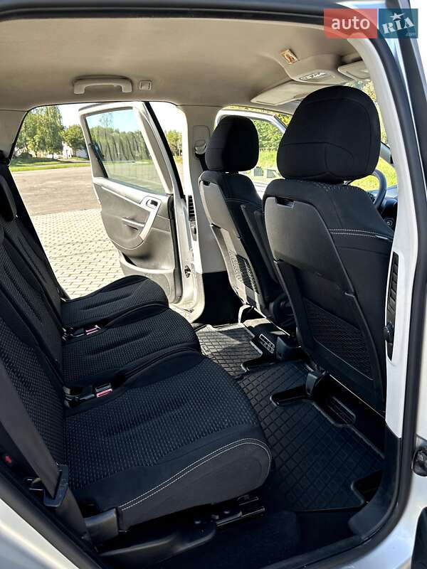 Хэтчбек Citroen C4 2012 в Львове