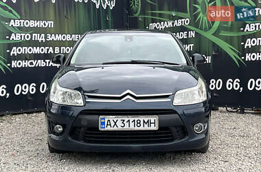 Хэтчбек Citroen C4 2008 в 