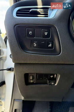 Хэтчбек Citroen C4 2012 в 