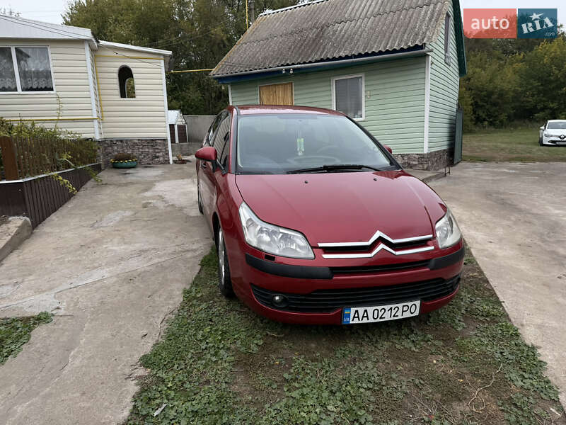 Хэтчбек Citroen C4 2006 в Прилуках