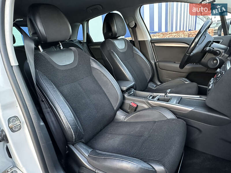 Хэтчбек Citroen C4 2012 в Ровно
