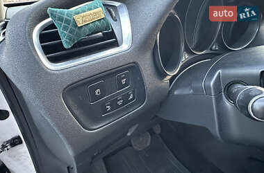 Хэтчбек Citroen C4 2012 в 