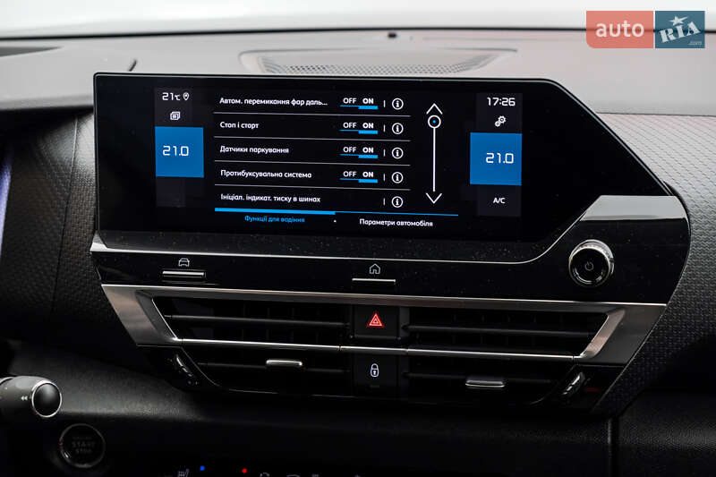 Хэтчбек Citroen C4 2022 в Киеве фото 12 Хэтчбек Citroen C4 2022 в Киеве