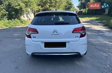 Хэтчбек Citroen C4 2013 в 