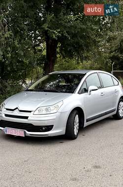 Хэтчбек Citroen C4 2005 в 