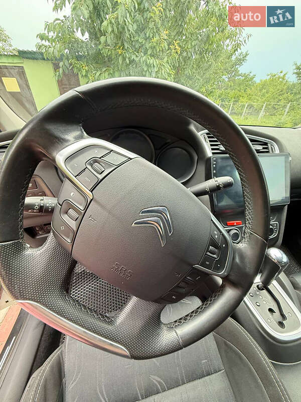 Хэтчбек Citroen C4 2012 в Каменец-Подольском