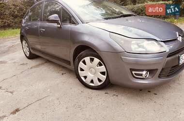 Хэтчбек Citroen C4 2009 в 