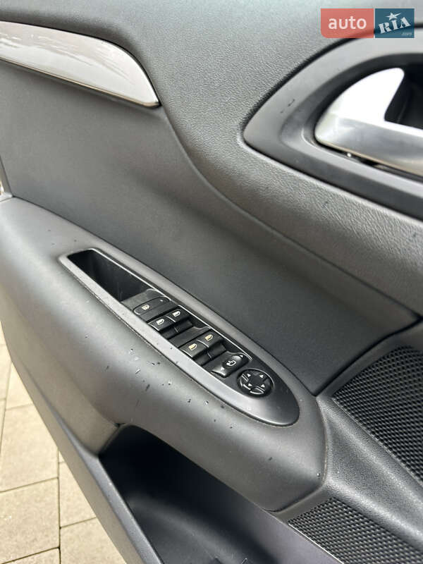 Хетчбек Citroen C4 2011 в Ужгороді фото 16 Хетчбек Citroen C4 2011 в Ужгороді