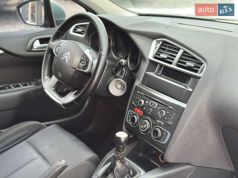 Хэтчбек Citroen C4 2012 в Харькове