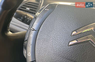 Хэтчбек Citroen C4 2007 в 