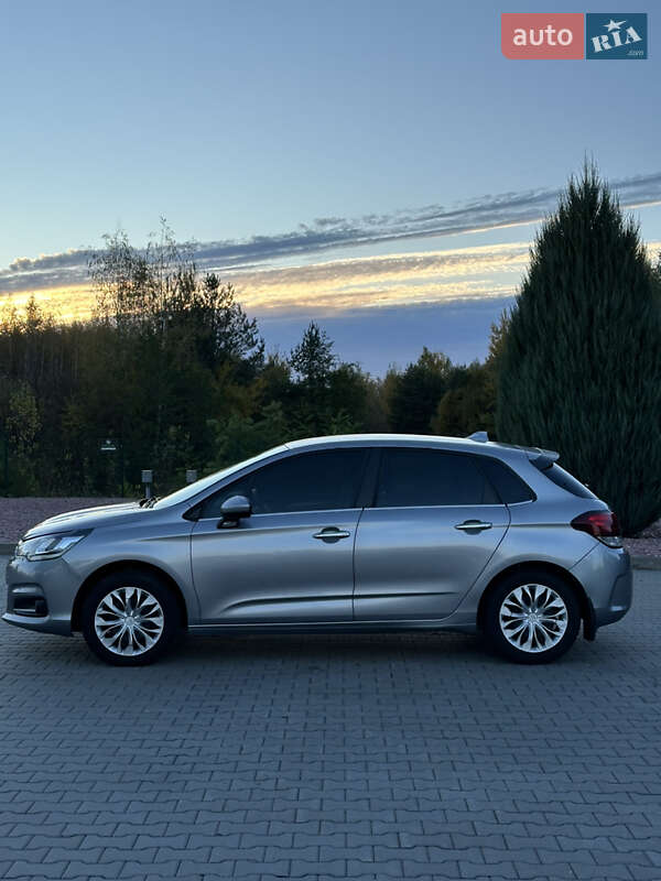 Хэтчбек Citroen C4 2017 в Киеве