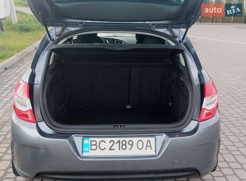 Хэтчбек Citroen C4 2011 в Львове