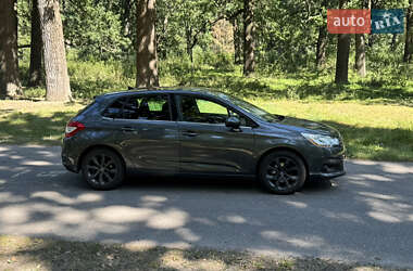 Хэтчбек Citroen C4 2012 в 