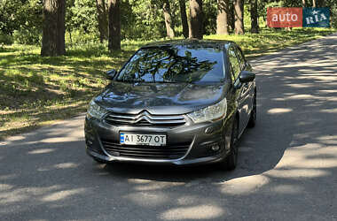 Хэтчбек Citroen C4 2012 в 