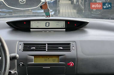 Хэтчбек Citroen C4 2006 в 