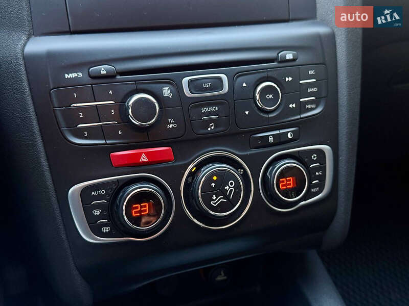 Хетчбек Citroen C4 2012 в Києві