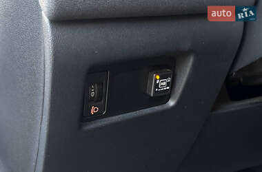Хэтчбек Citroen C4 2012 в 