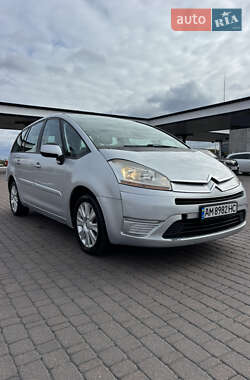 Хэтчбек Citroen C4 2009 в 
