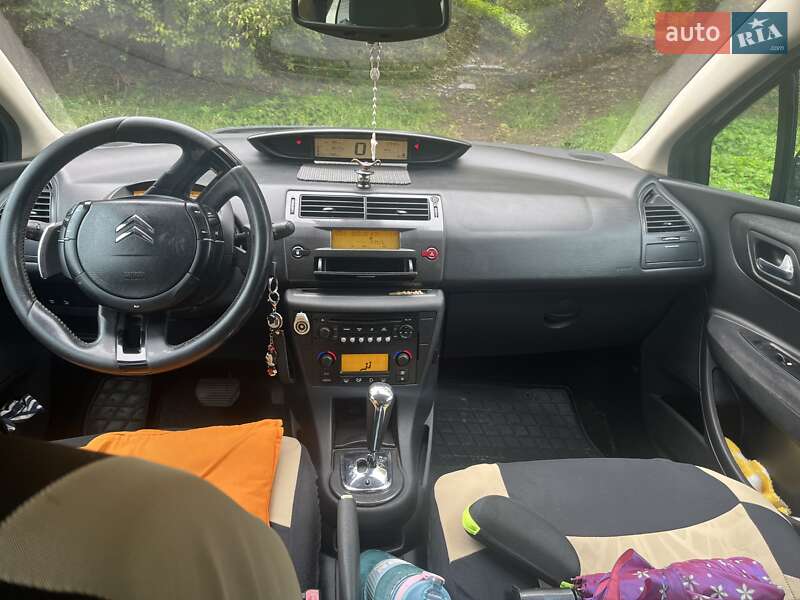 Хетчбек Citroen C4 2007 в Львові фото 12 Хетчбек Citroen C4 2007 в Львові