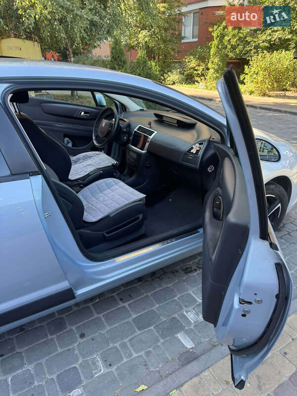 Купе Citroen C4 2006 в Ирпене