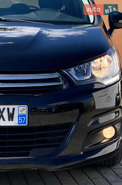 Хэтчбек Citroen C4 2015 в 