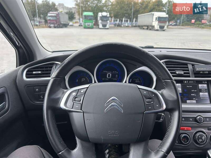 Хетчбек Citroen C4 2016 в Черкасах фото 5 Хетчбек Citroen C4 2016 в Черкасах