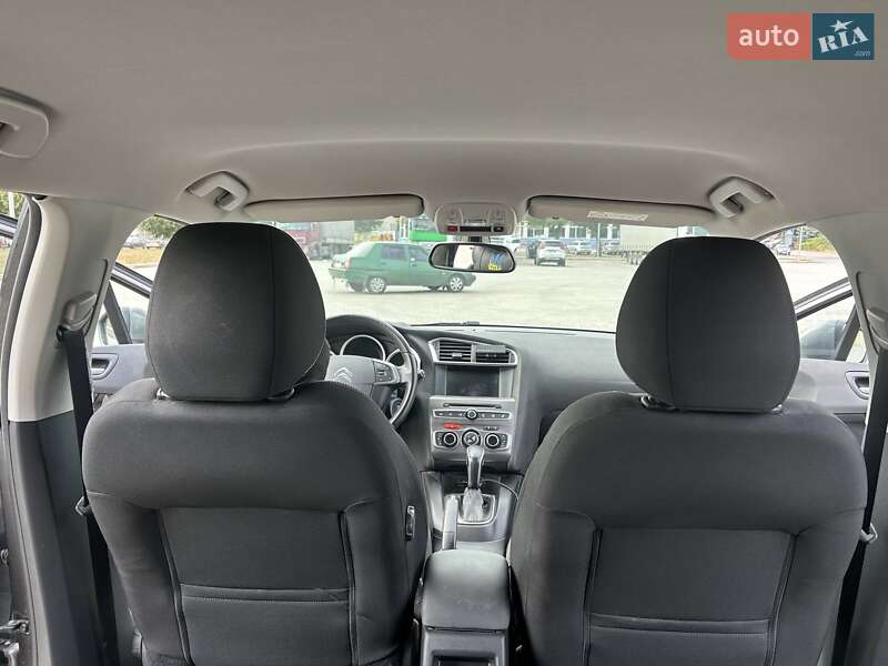 Хетчбек Citroen C4 2016 в Черкасах фото 9 Хетчбек Citroen C4 2016 в Черкасах