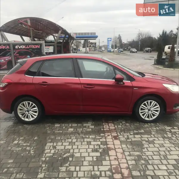 Citroen C4 2011