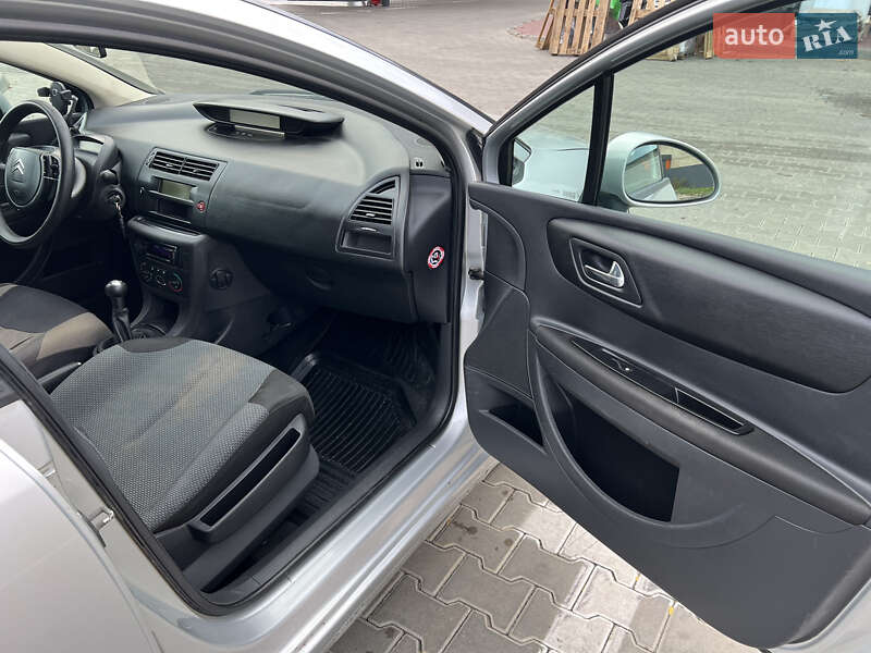 Хэтчбек Citroen C4 2006 в Одессе фото 11 Хэтчбек Citroen C4 2006 в Одессе