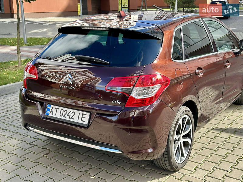 Хэтчбек Citroen C4 2011 в Ивано-Франковске