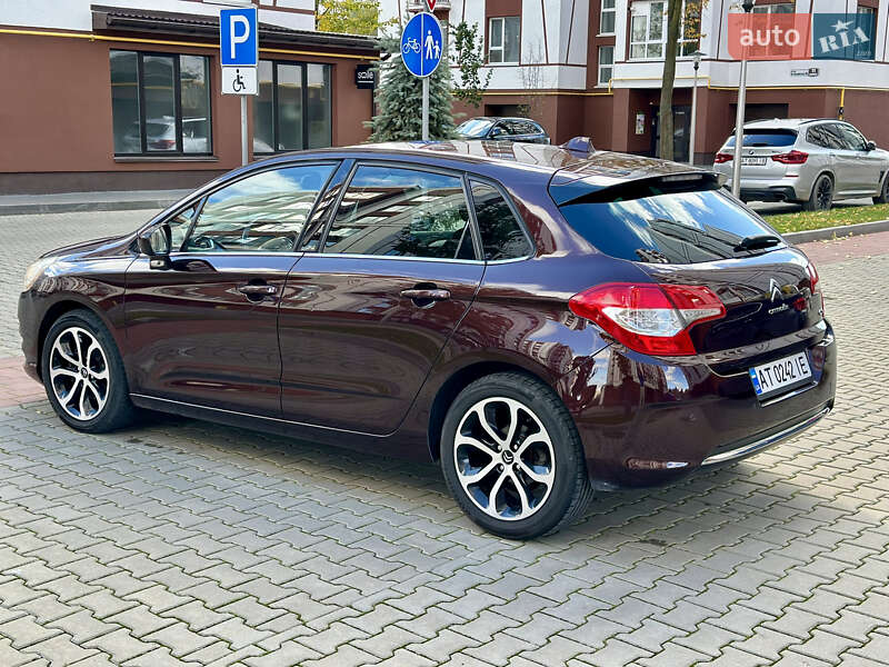 Хэтчбек Citroen C4 2011 в Ивано-Франковске